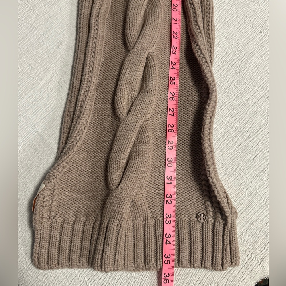 Tori Burch Marino wool Chunky Knit Scarf beautiful neutral camel tan, so soft!🤗 - Picture 6 of 7